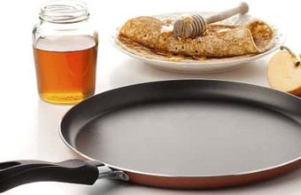 Large Crepe Pan 10 Inch Nonstick Coating and Bakelite Handle