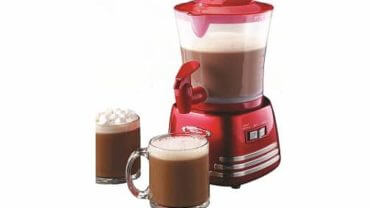 Nostalgia HCM700RETRORED Retro 32-Ounce Hot Chocolate Maker